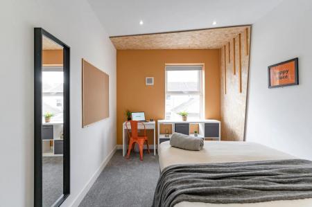 7 bedroom Terraced House to let in Manners Road, Southsea, Portsmouth, PO4