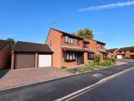 Honeywood Close, Hilsea, Portsmouth, PO3