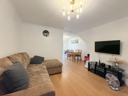 3 bedroom Semi-detached house for sale in Honeywood Close, Hilsea, Portsmouth, PO3