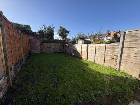 2 bedroom Terraced House to let in Newcome Road, Portsmouth, PO1