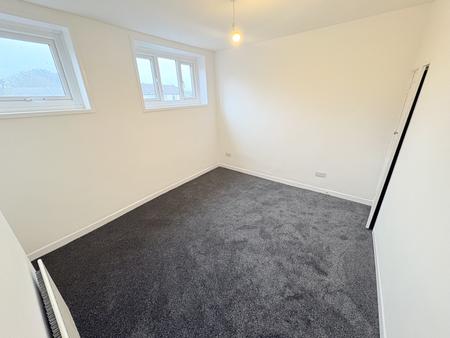 2 bedroom Terraced House to let in Cuthbert Road, Fratton, Portsmouth, PO1