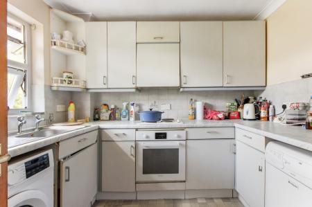 1 bedroom Flat for sale in Molyneux Park Road, Tunbridge Wells, TN4