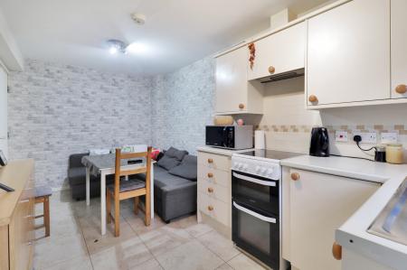 4 bedroom House for sale in Albert Street, Tunbridge Wells, TN1