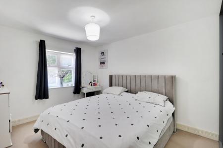 2 bedroom Apartment for sale in Marnock House, Kingswood Road, Tunbridge Wells, TN2
