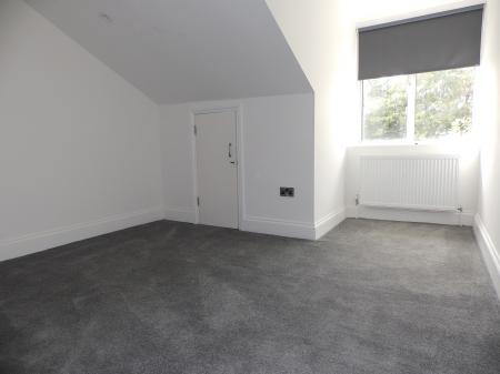 3 bedroom Flat to let in Mount Pleasant Avenue, Tunbridge Wells, TN1