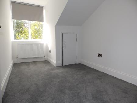 3 bedroom Flat to let in Mount Pleasant Avenue, Tunbridge Wells, TN1