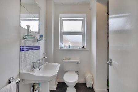 1 bedroom Flat for sale in Kirkdale Road, Tunbridge Wells, TN1