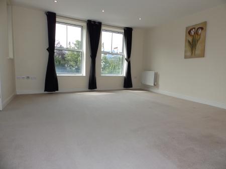 2 bedroom Flat for sale in Church Road, Tunbridge Wells, TN1
