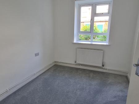 2 bedroom Flat to let in Grove Hill Road, Tunbridge Wells, TN1
