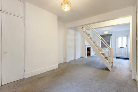 2 bedroom Terraced House for sale in Silverdale Road, Tunbridge Wells, TN4