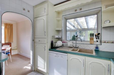 3 bedroom Semi-detached house for sale in Maryland Road, Tunbridge Wells, TN2