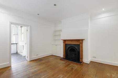 3 bedroom End of terrace house for sale in Napier Road, Tunbridge Wells, TN2