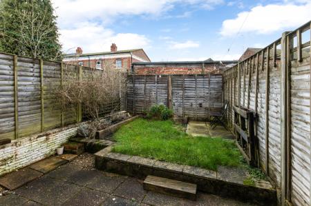 3 bedroom End of terrace house for sale in Napier Road, Tunbridge Wells, TN2