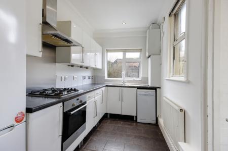 3 bedroom End of terrace house for sale in Napier Road, Tunbridge Wells, TN2