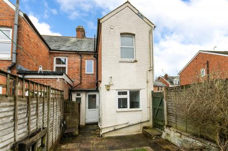 3 bedroom End of terrace house for sale in Napier Road, Tunbridge Wells, TN2