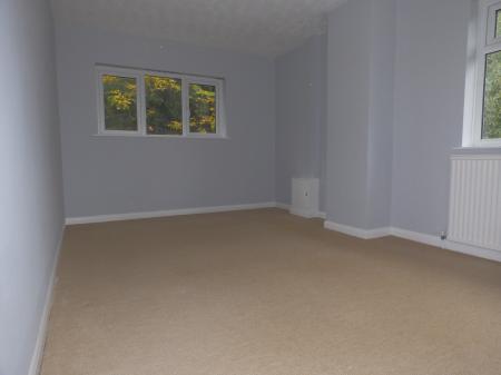 3 bedroom Detached house to let in Camden Park, Tunbridge Wells, TN2