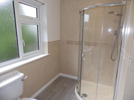 3 bedroom Detached house to let in Camden Park, Tunbridge Wells, TN2