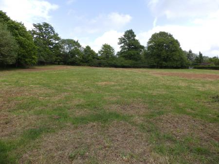 5 bedroom Detached house to let in Fir Toll Road, Mayfield, TN20