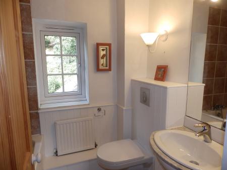 5 bedroom Detached house to let in Fir Toll Road, Mayfield, TN20