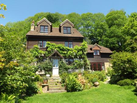 Fir Toll Road, Mayfield, TN20