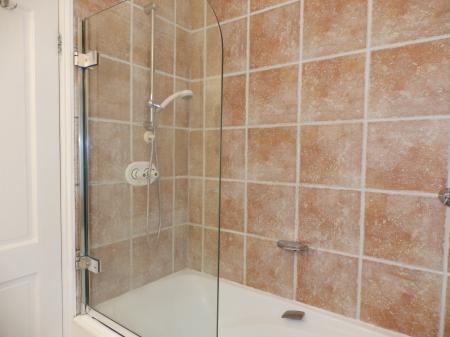 5 bedroom Detached house to let in Fir Toll Road, Mayfield, TN20