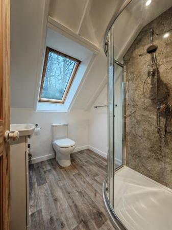 5 bedroom Detached house to let in Fir Toll Road, Mayfield, TN20