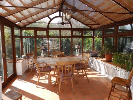 5 bedroom Detached house to let in Fir Toll Road, Mayfield, TN20