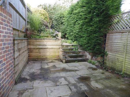 2 bedroom Terraced House to let in High Street, Ticehurst, TN5