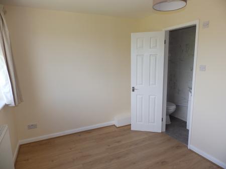 4 bedroom Detached house to let in Broad Oak Close, Tunbridge Wells, TN2