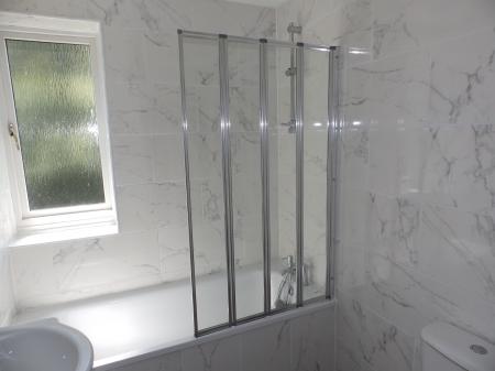 4 bedroom Detached house to let in Broad Oak Close, Tunbridge Wells, TN2