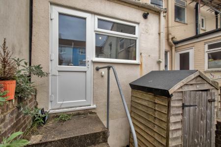 2 bedroom Terraced House for sale in Vernon Road, Tunbridge Wells, TN1