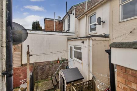 2 bedroom Terraced House for sale in Vernon Road, Tunbridge Wells, TN1