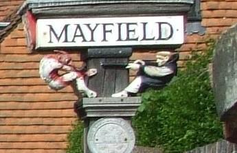 2 bedroom Terraced House to let in East Street, Mayfield, TN20