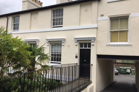 1 bedroom Flat to let in Garden Road, Tunbridge Wells, TN1