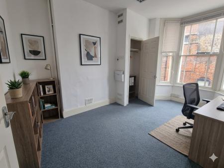 0 bedroom Office to let in Vale Road, Tunbridge Wells, TN1