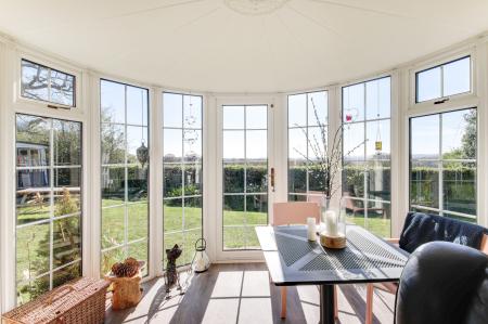 3 bedroom Cottage for sale in Mill Lane, Mark Cross, Crowborough, TN6
