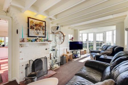 3 bedroom Cottage for sale in Mill Lane, Mark Cross, Crowborough, TN6