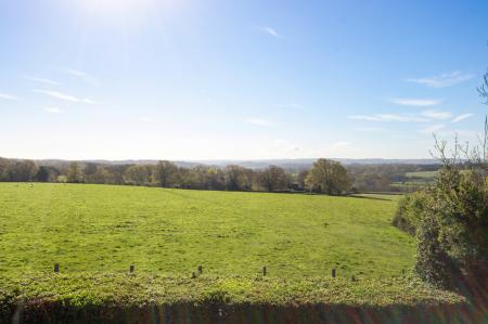 3 bedroom Cottage for sale in Mill Lane, Mark Cross, Crowborough, TN6