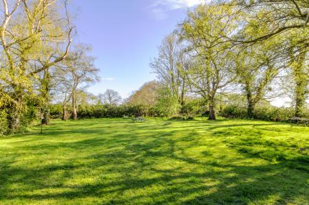 3 bedroom Cottage for sale in Mill Lane, Mark Cross, Crowborough, TN6