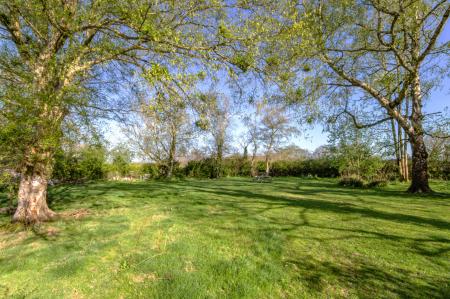 3 bedroom Cottage for sale in Mill Lane, Mark Cross, Crowborough, TN6