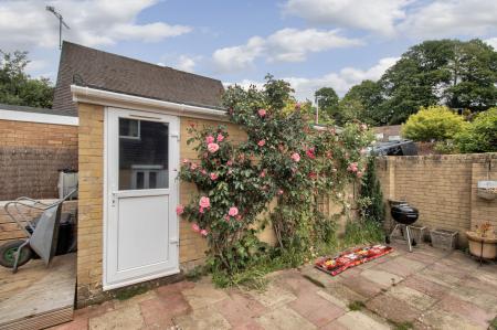 2 bedroom Detached house for sale in Grampian Close, Tunbridge Wells, TN2