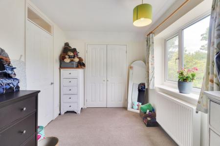 2 bedroom Detached house for sale in Grampian Close, Tunbridge Wells, TN2