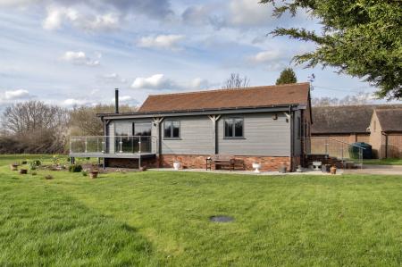 5 bedroom Detached house for sale in Darman Lane, Paddock Wood, TN12