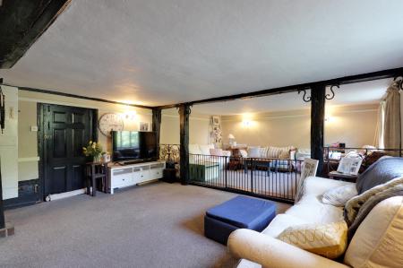 5 bedroom Detached house for sale in Darman Lane, Paddock Wood, TN12