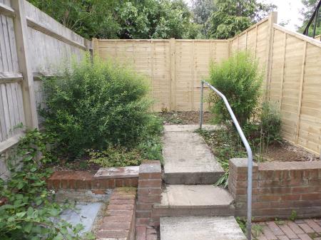 1 bedroom Flat to let in Stephens Road, Tunbridge Wells, TN4