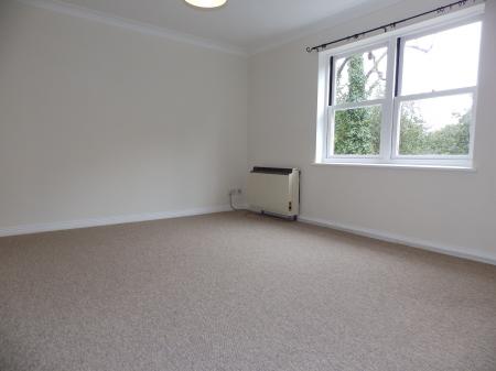 1 bedroom Flat to let in Molyneux Park Road, Tunbridge Wells, TN4