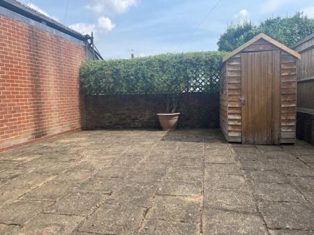 1 bedroom Flat to let in Hastings Road, Pembury, TN2