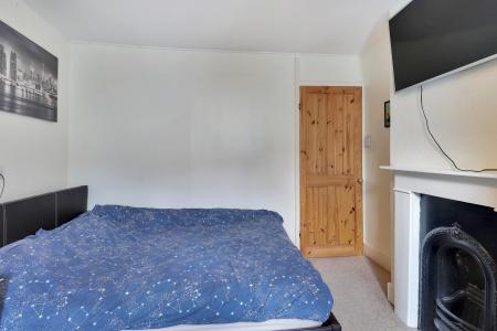 2 bedroom Terraced House for sale in Rochdale Road, Tunbridge Wells, TN1