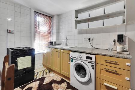 2 bedroom Terraced House for sale in Rochdale Road, Tunbridge Wells, TN1