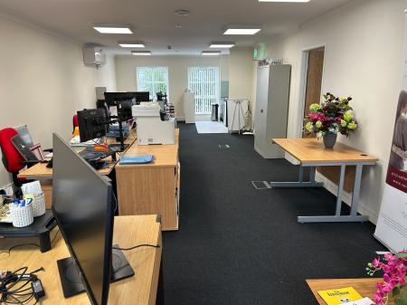 1 bedroom Office to let in High Street, Tonbridge, TN9